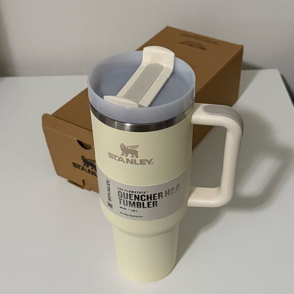 NWT Stanley 40oz Cream Quencher H2.0 FlowState Tumbler - Picture 5 of 7